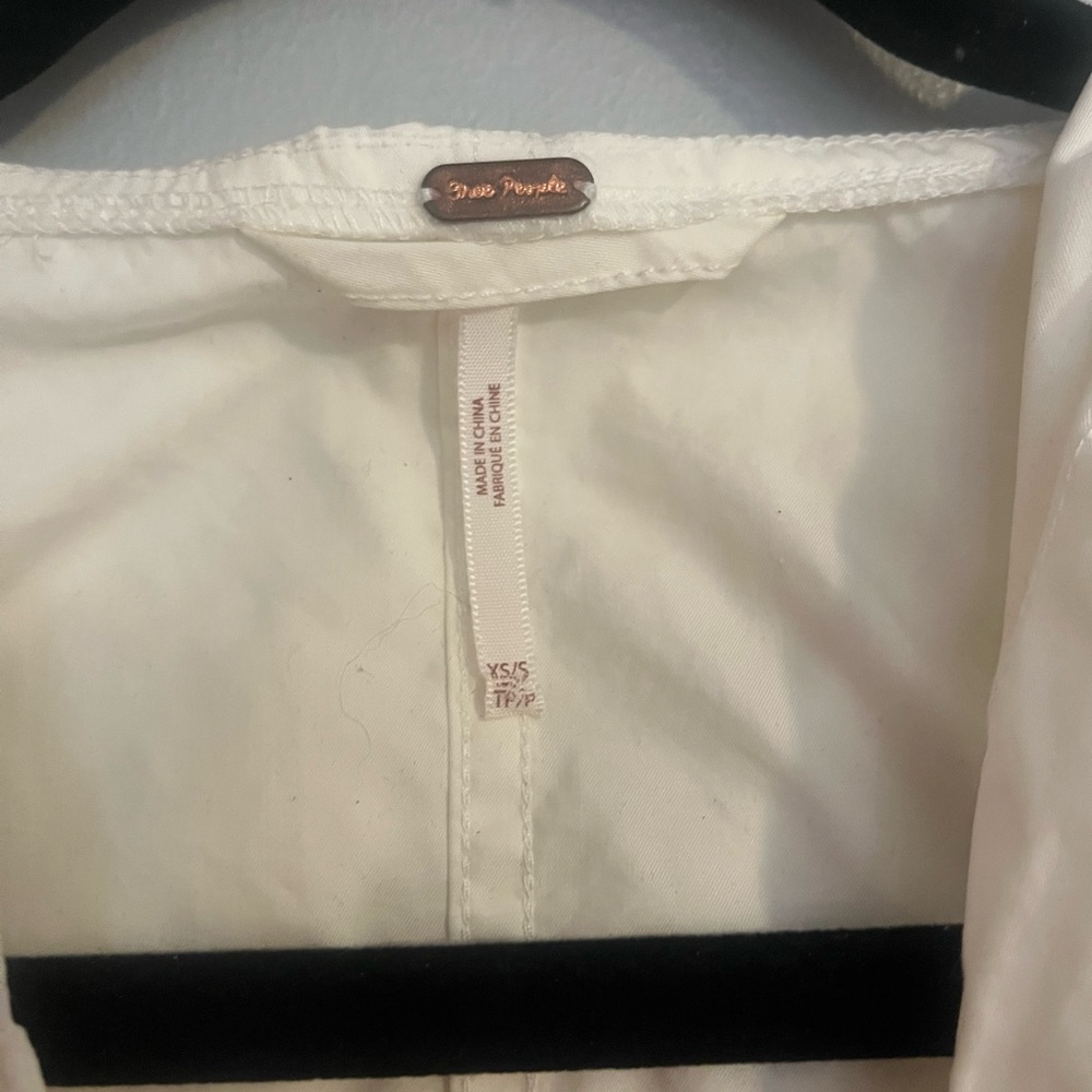 Free People White Jacket with‎ Pink Laces - Picture 6 of 7